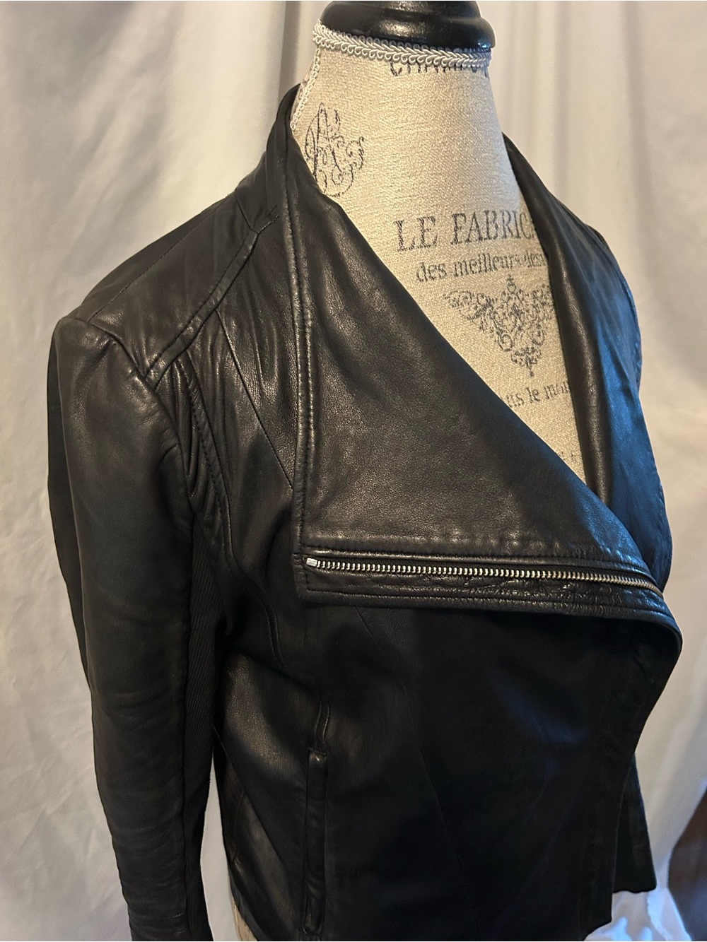 Black Leather Asymmetric Zip Women's Jacket - Picture 4 of 6
